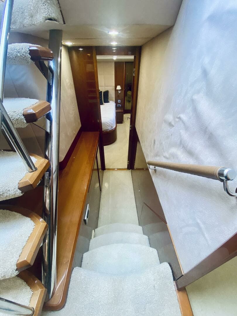 2006 Viking Princess Sport Cruiser - Image 25