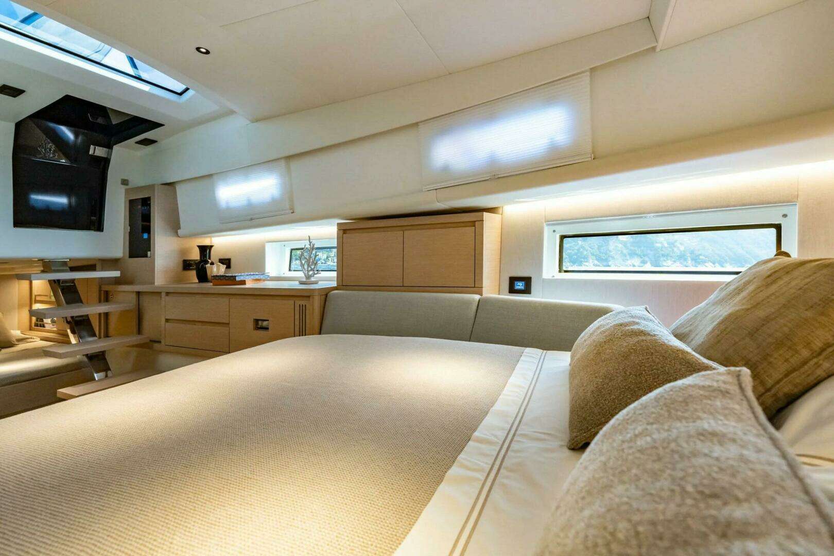 2027 Pardo Yachts P43R - Image 6