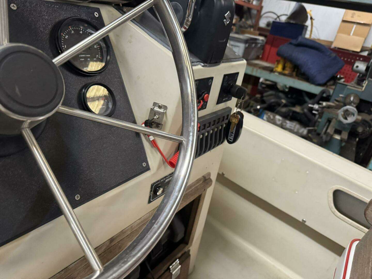 1988 Boston Whaler 17 Newport - Image 29
