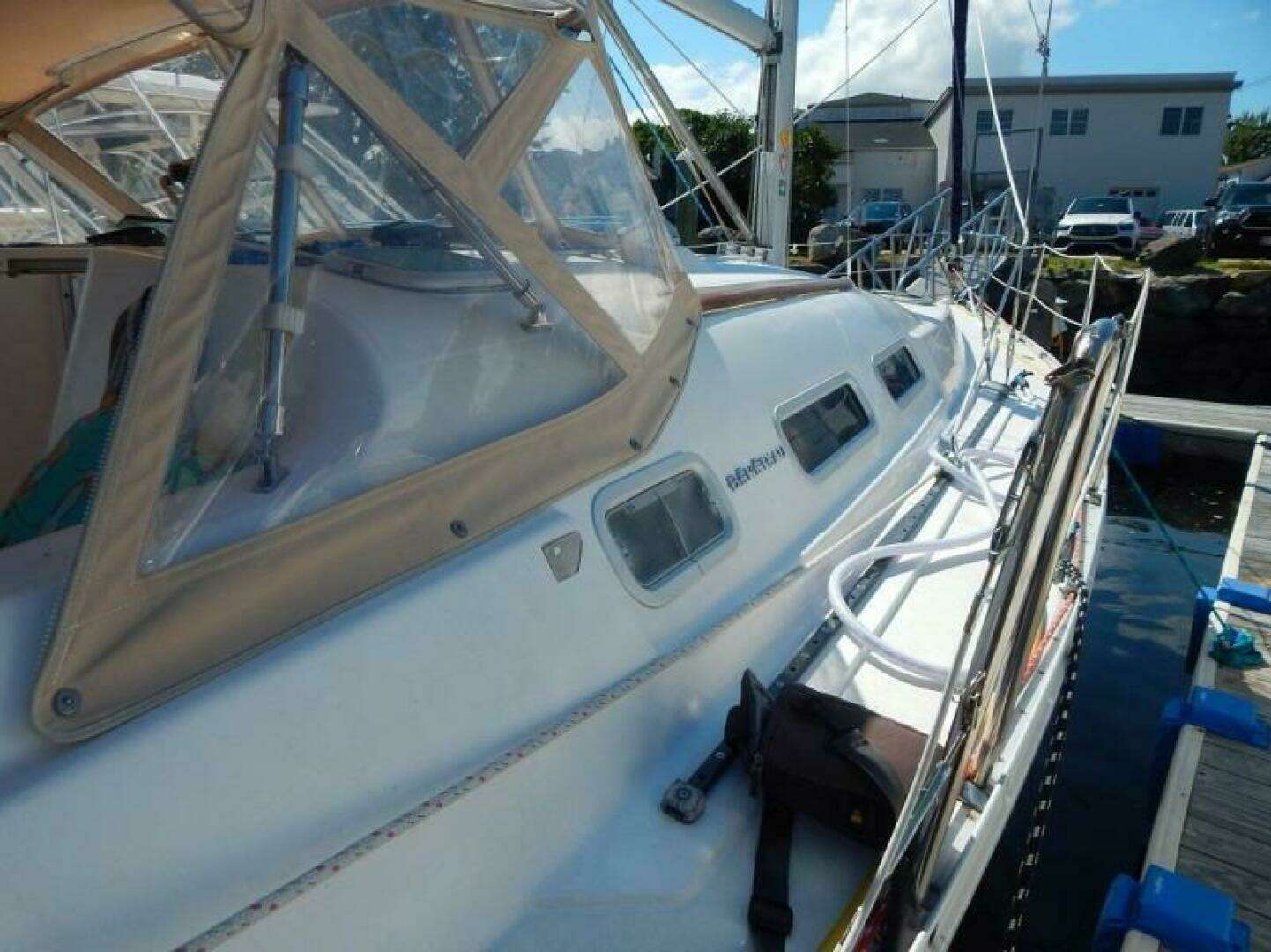 2004 Beneteau 373 - Image 26