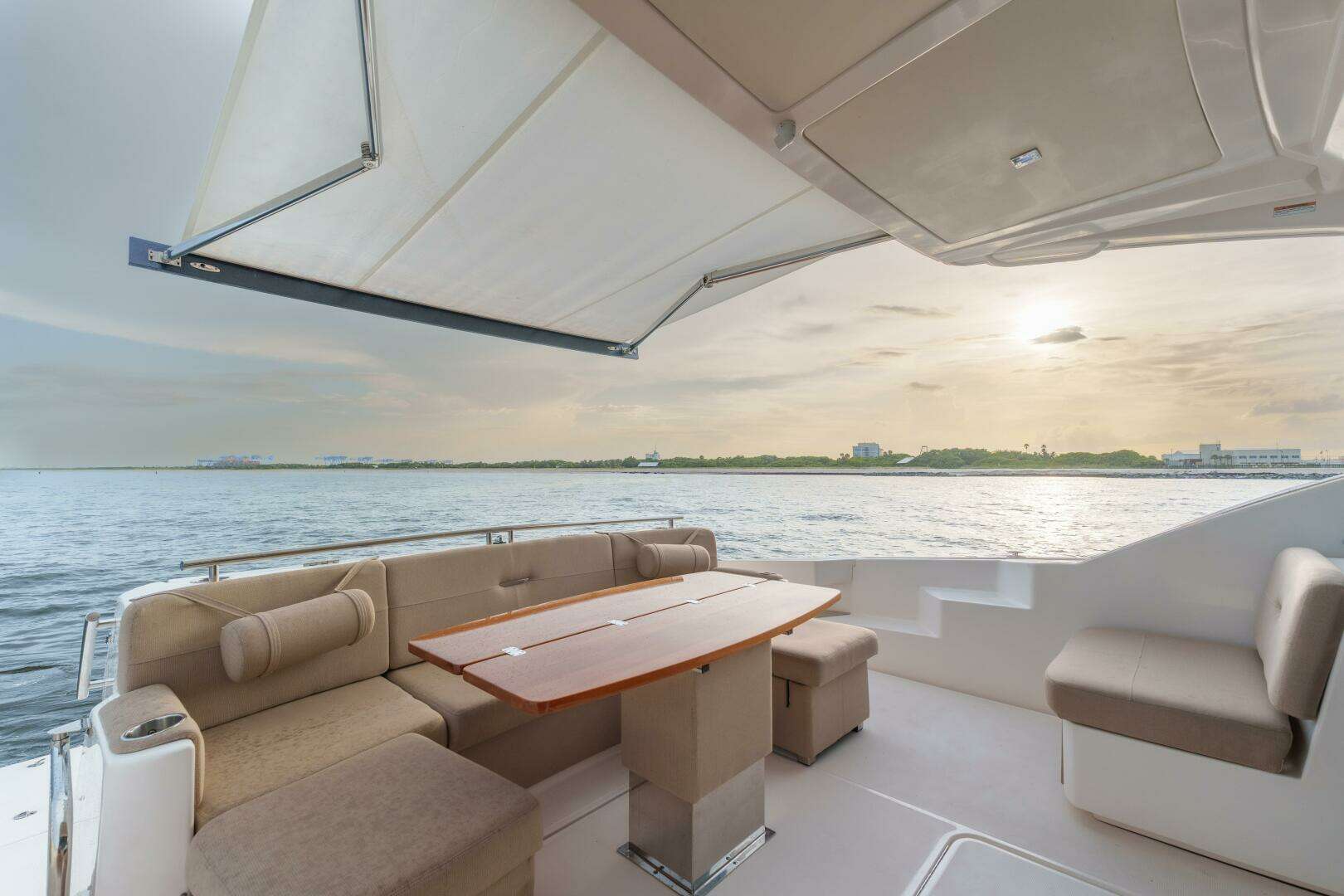 2017 Tiara Yachts C53 Coupe - Image 16