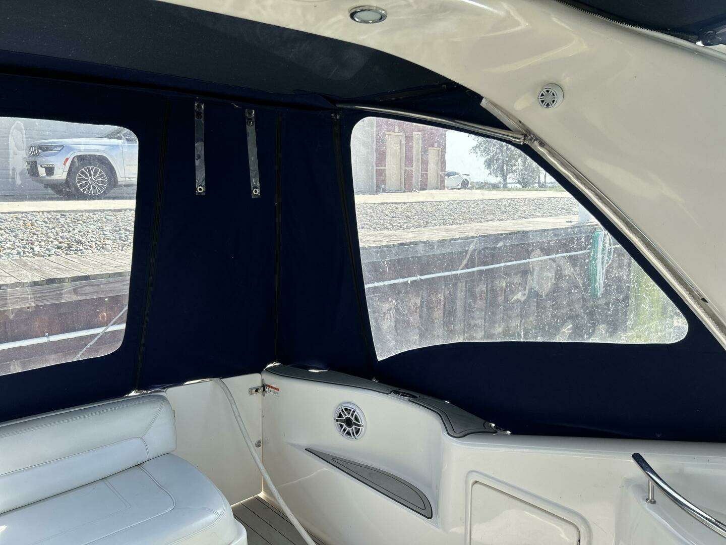 2004 Wellcraft Excalibur - Image 13