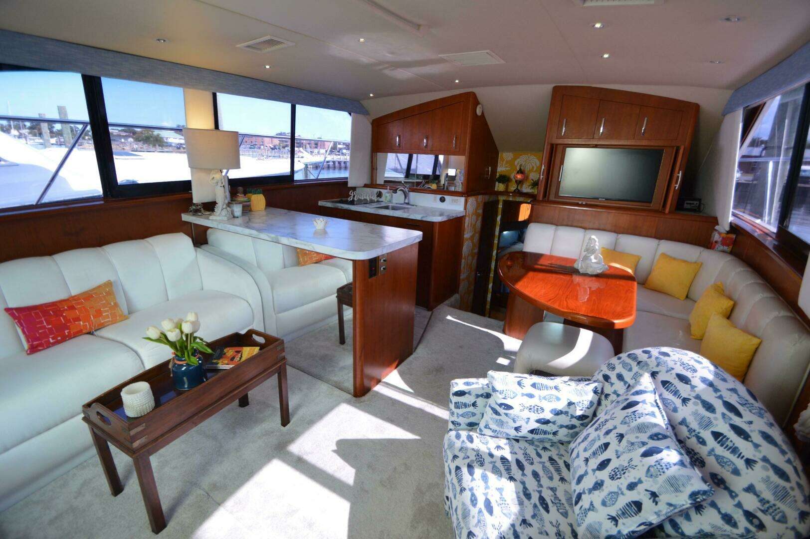 1995 Ocean 48 Cockpit Motor Yacht - Image 18