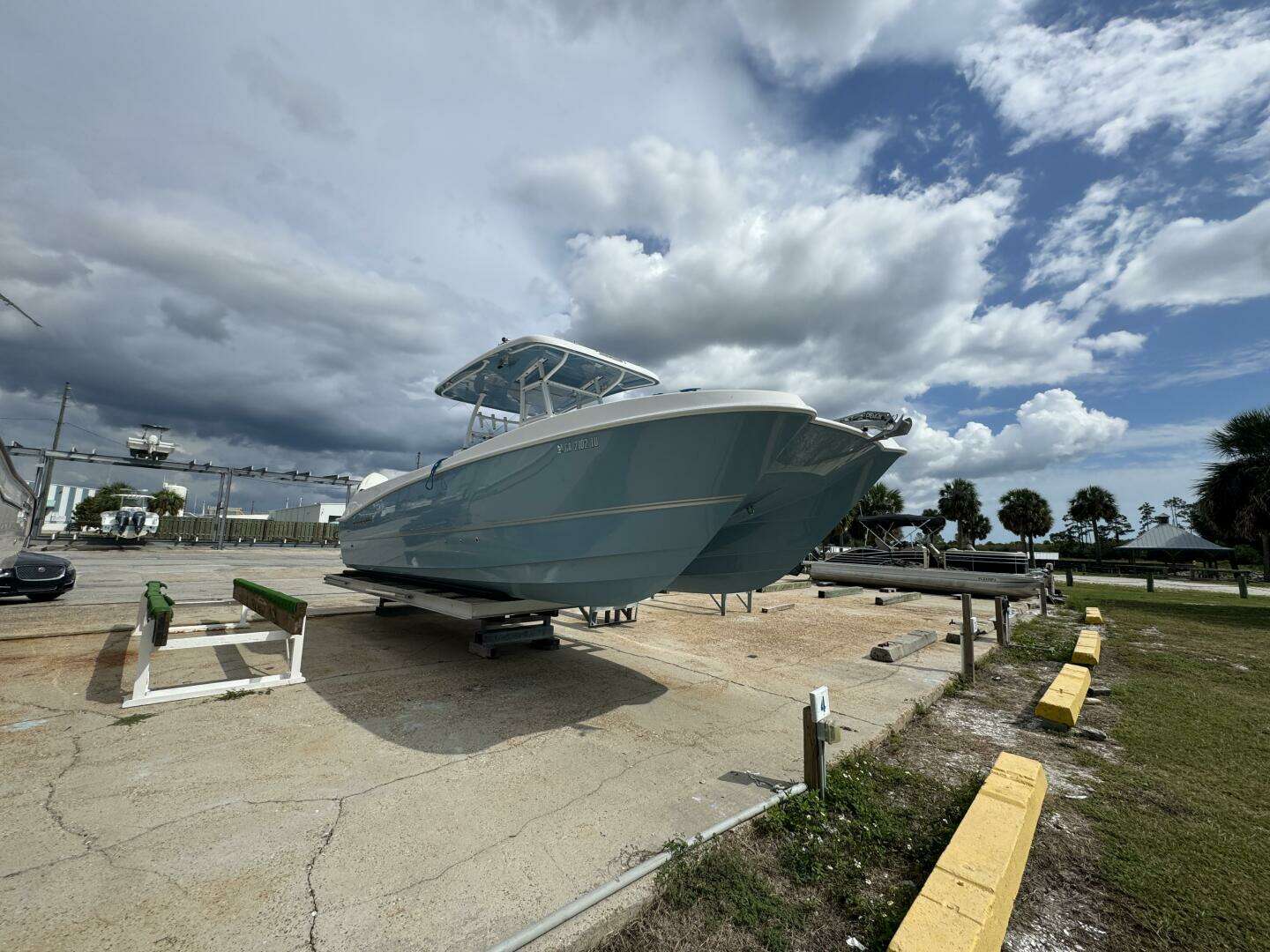 2021 Twin Vee — - Image 10