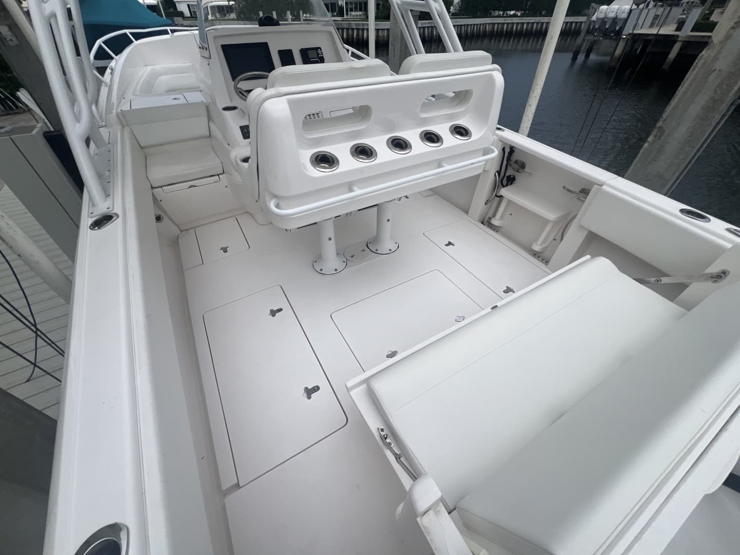 2017 Intrepid 327 Cuddy - Image 18
