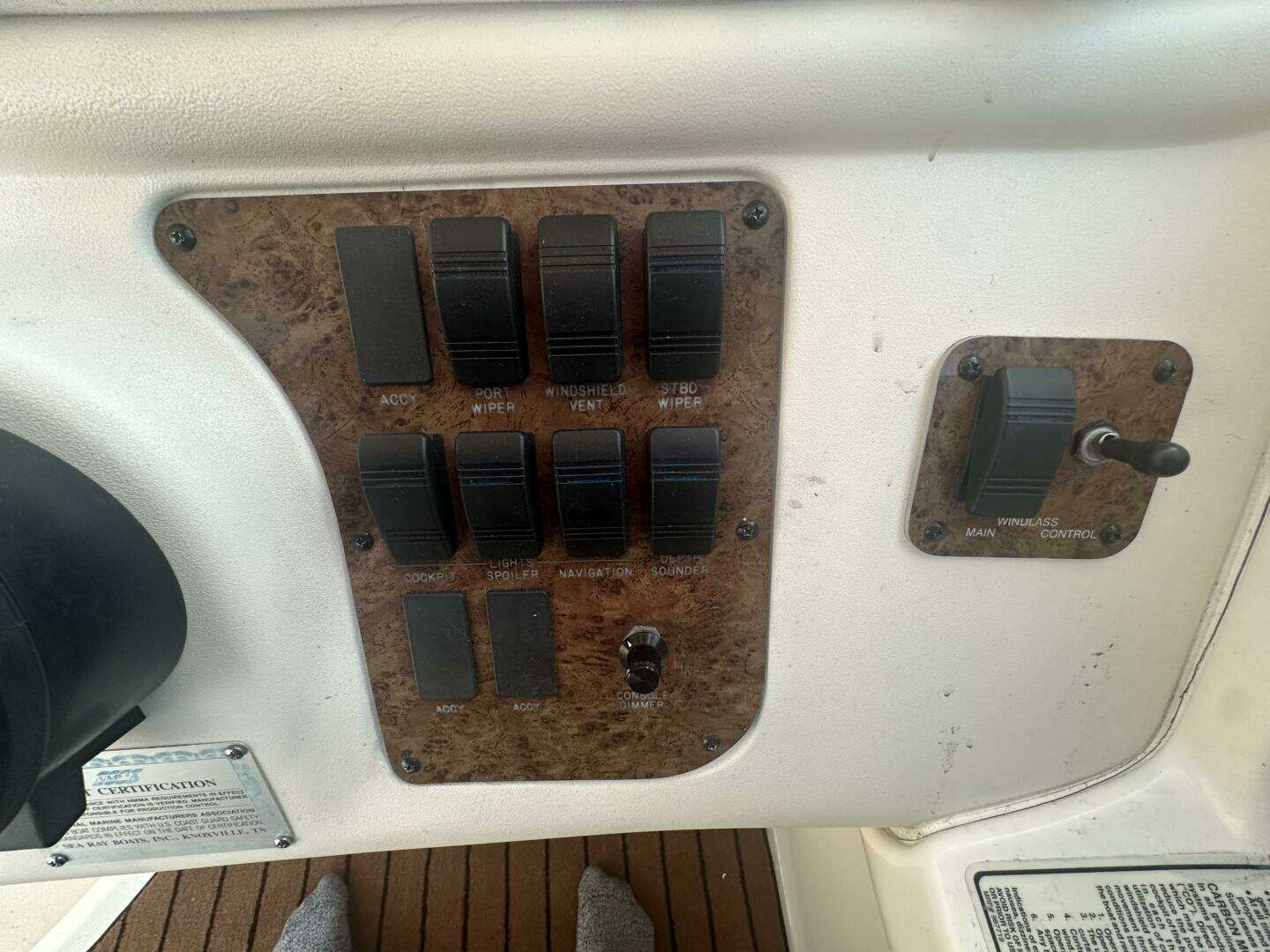 2000 Sea Ray 290 - Image 37
