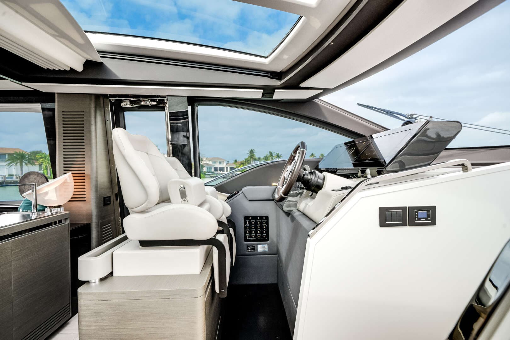 2020 Azimut S8 - Image 38