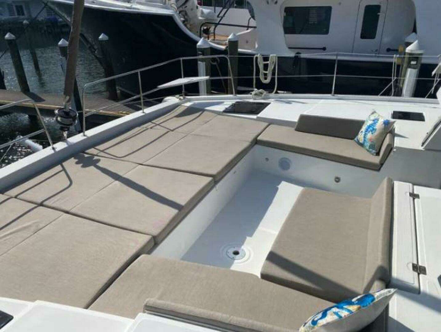 2023 Bali 4.2 - Image 39