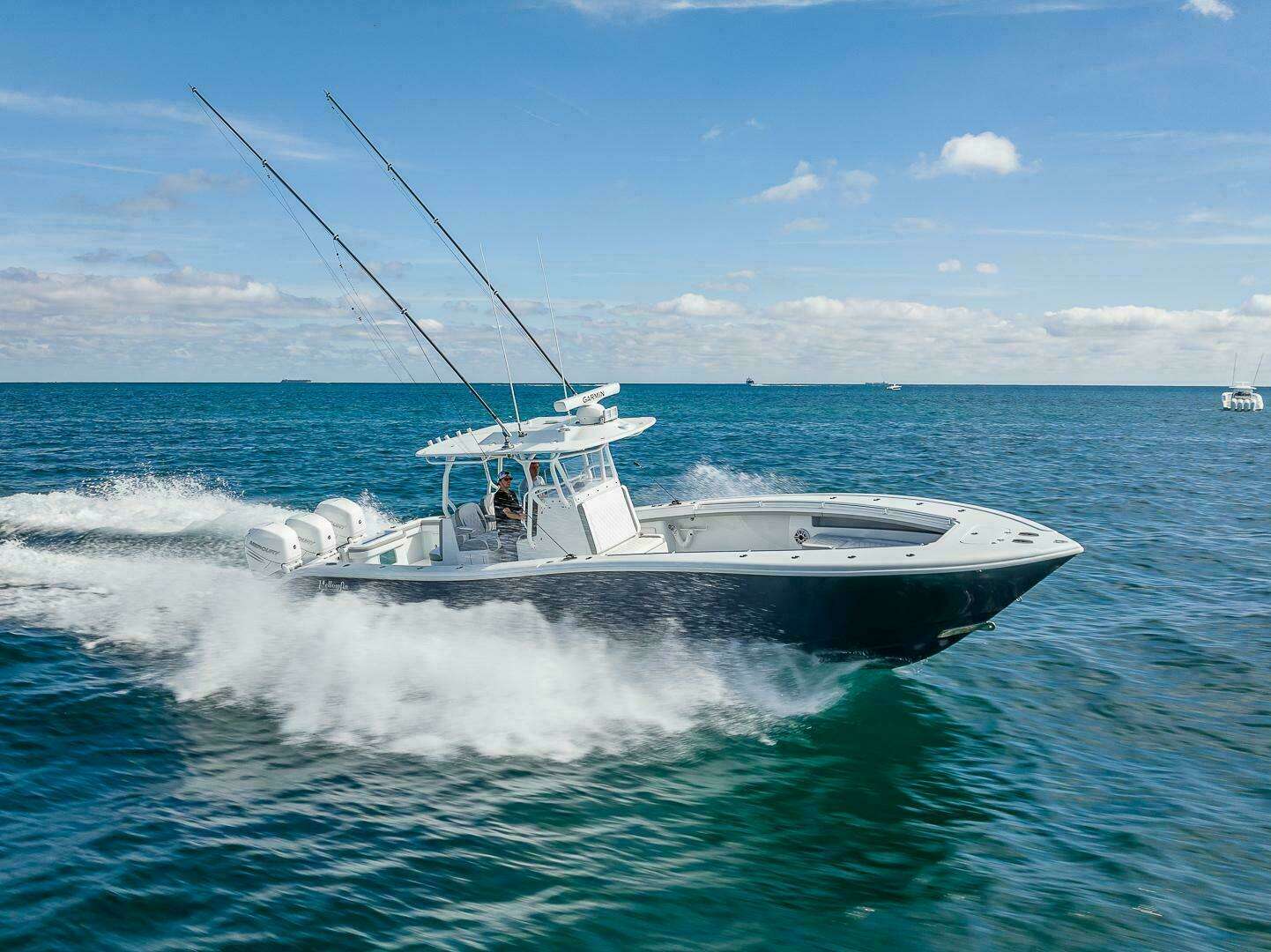 2023 Yellowfin 36 Offshore - Image 8