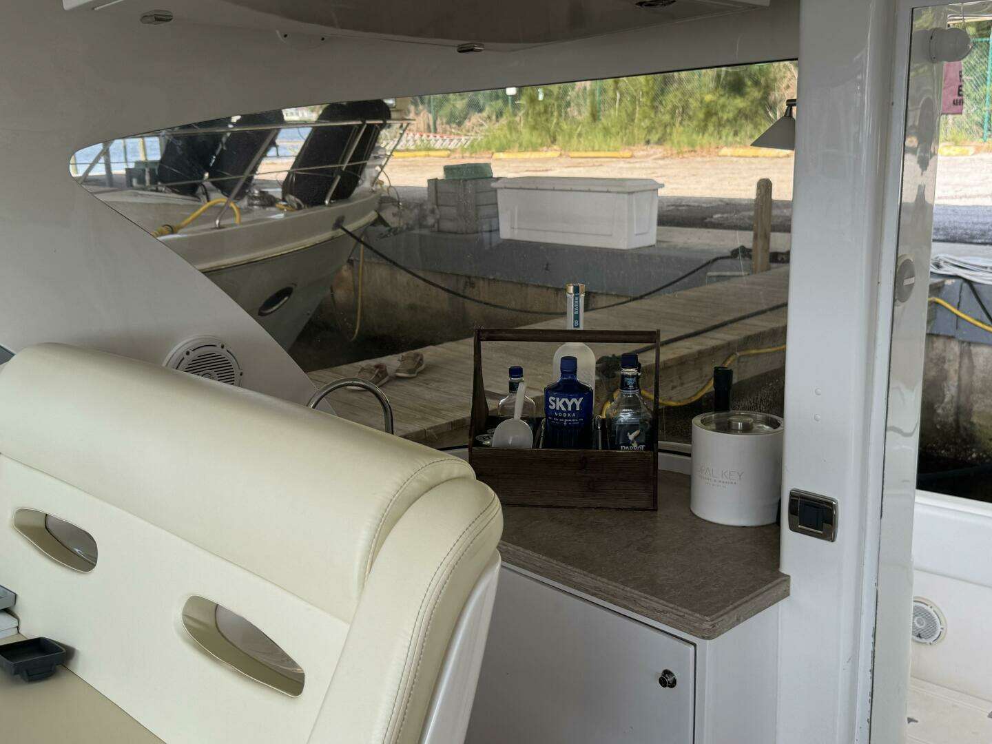 2012 Intrepid 475 Sport Yacht Enclosed - Image 33
