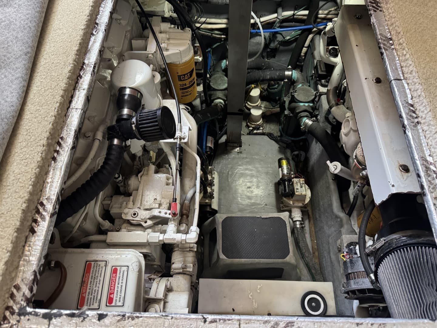2001 Sea Ray 380 Aft Cabin - Image 93