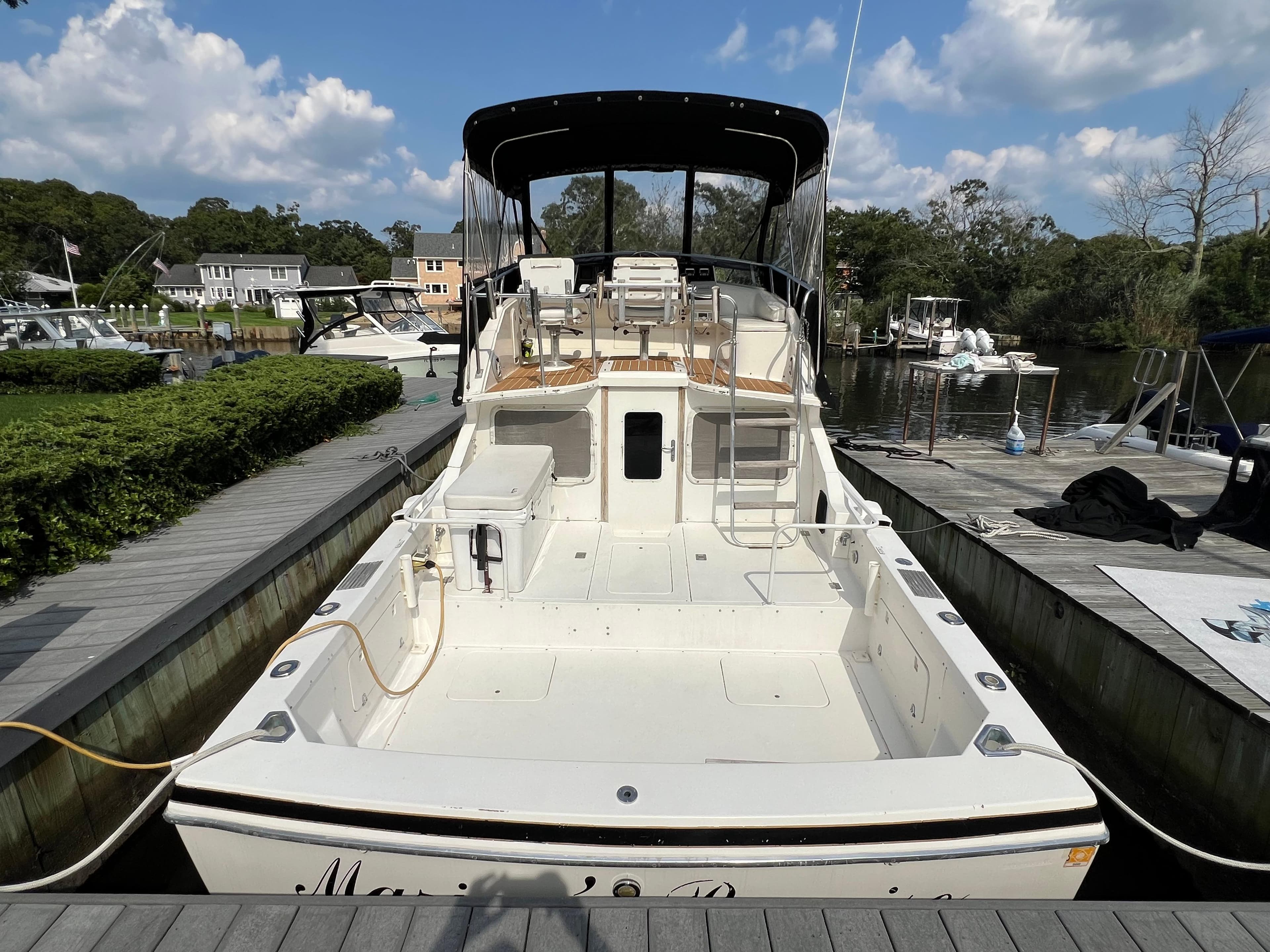 1990 Bertram 28 Flybridge - 51