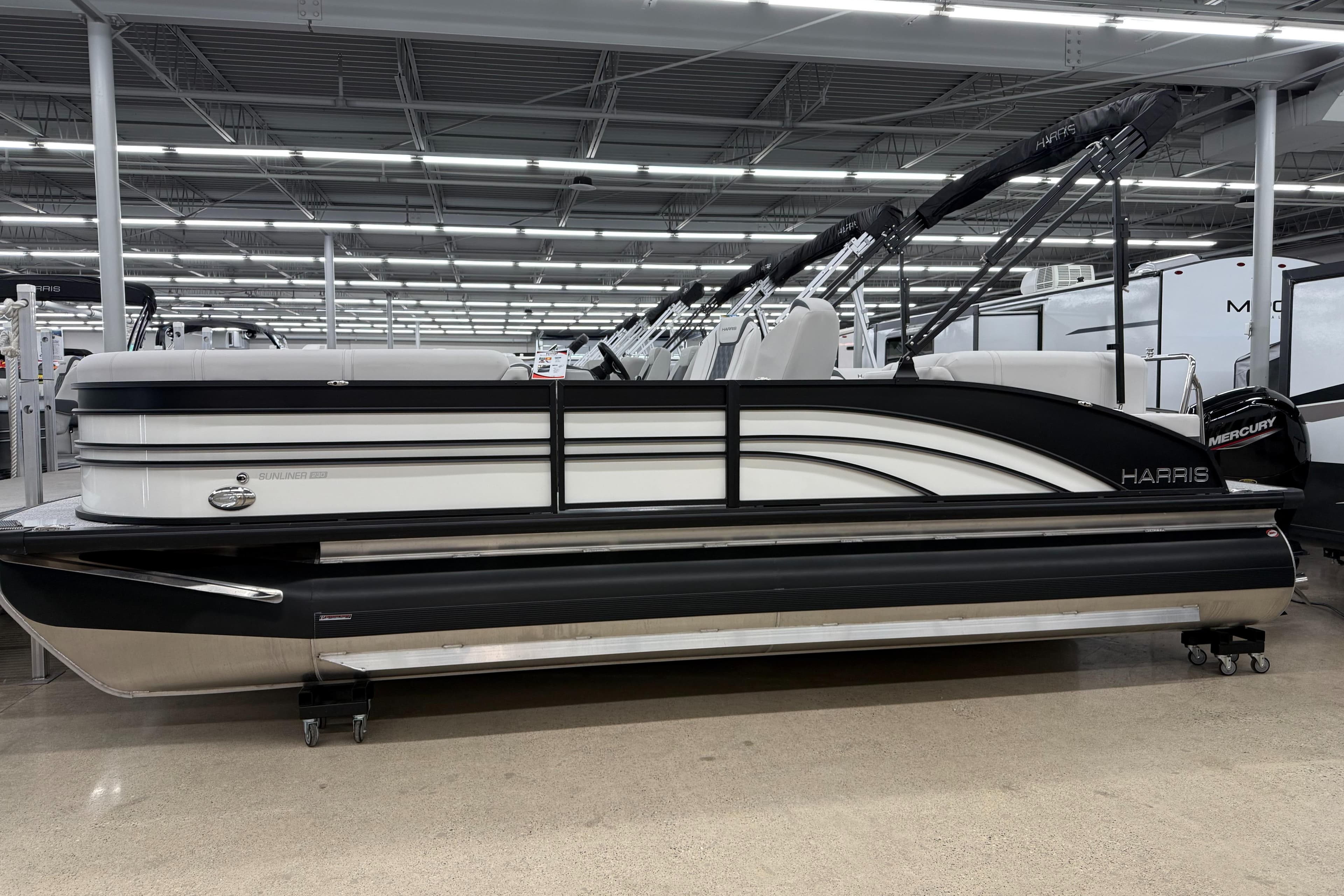 2025 Harris Sunliner 230