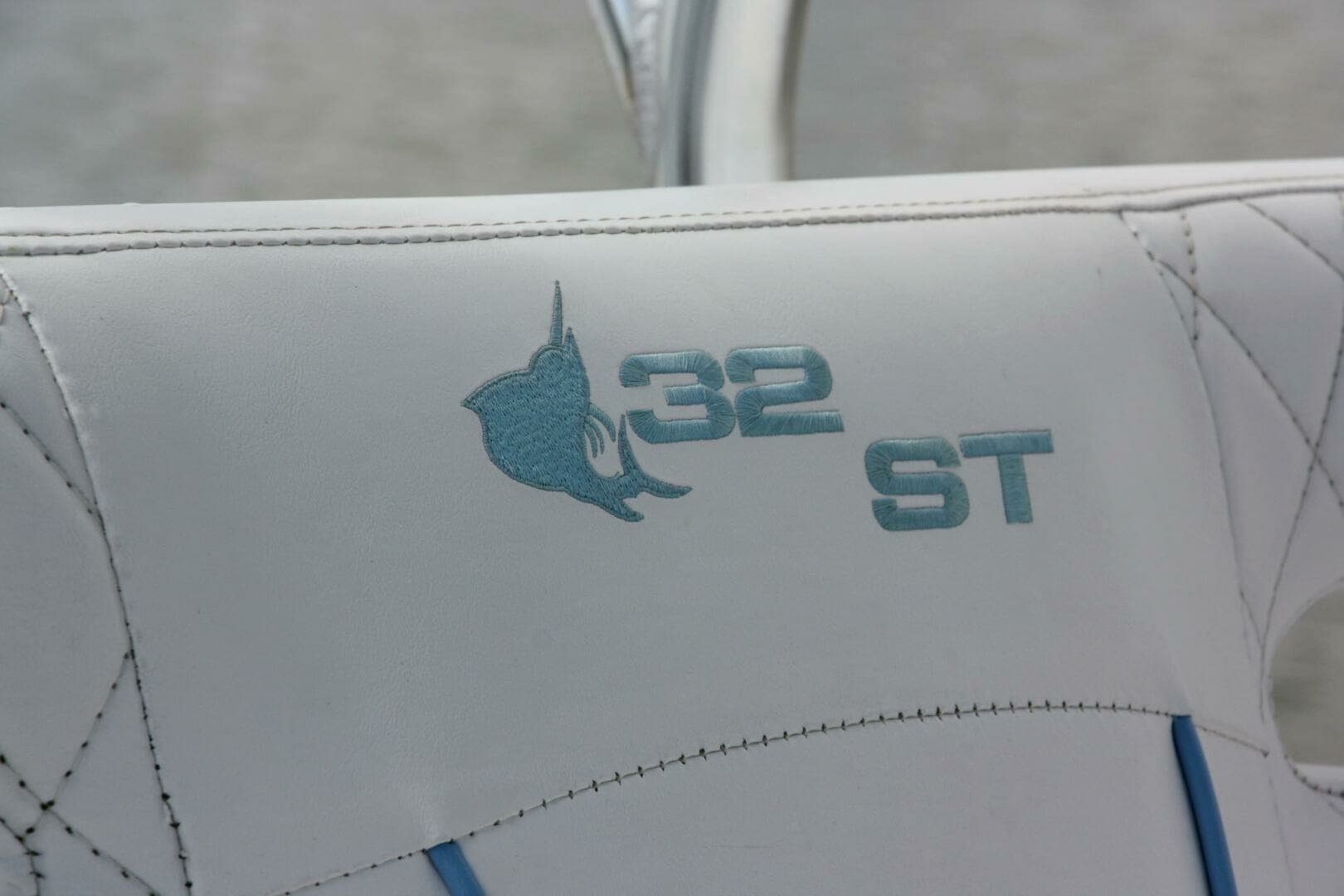 2017 Contender 32 ST - Image 8