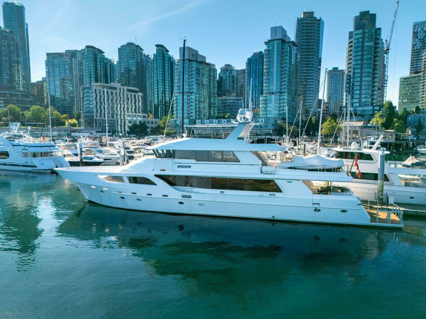 1992 Crescent Custom Yachts Custom - Image 30