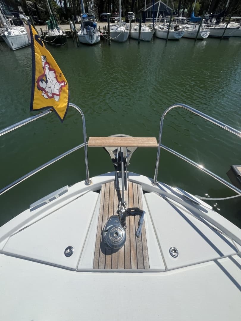 2015 Beneteau Swift Trawler 34 - Image 8