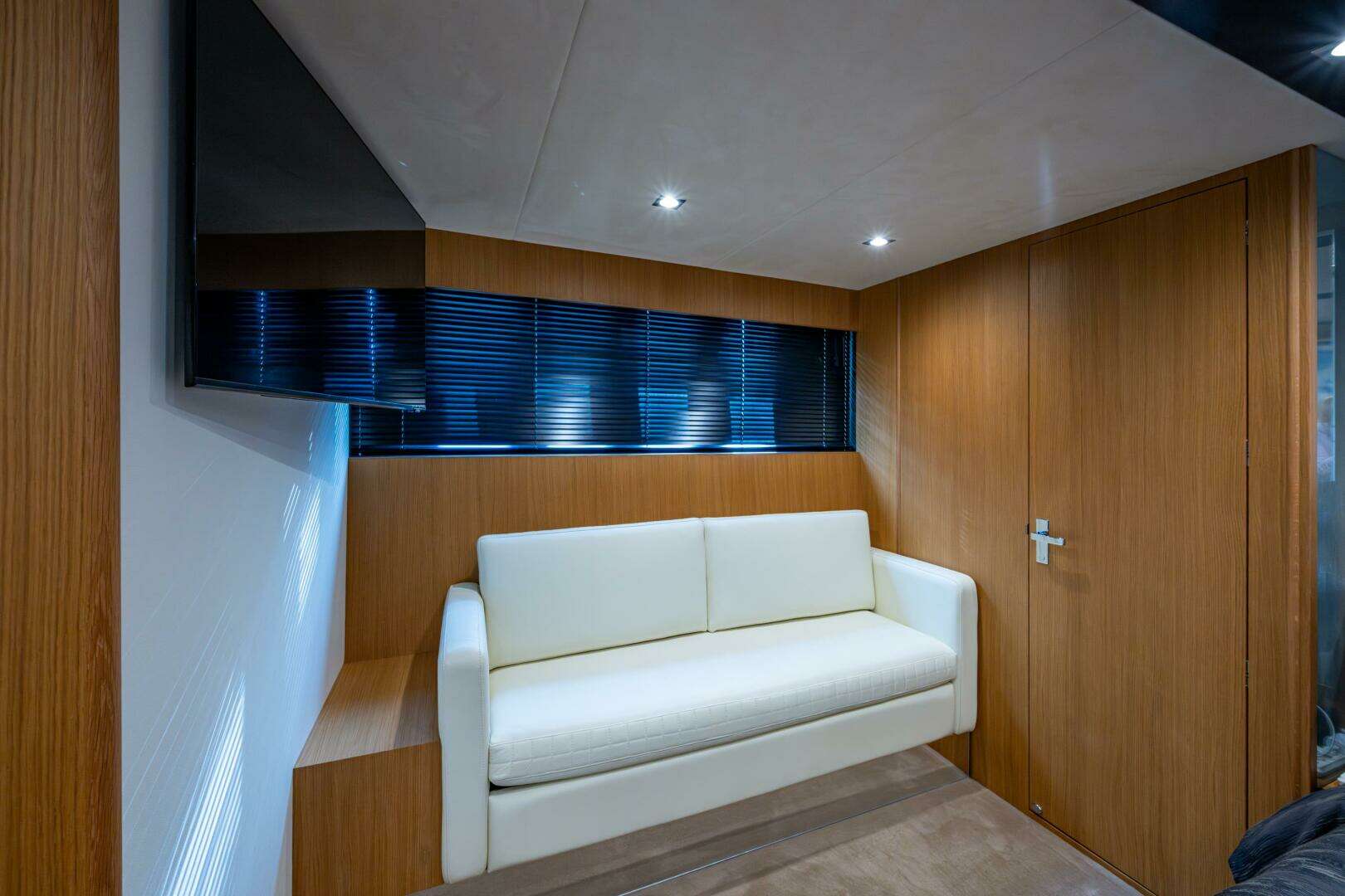 2015 Fairline 78 Squadron - Image 65