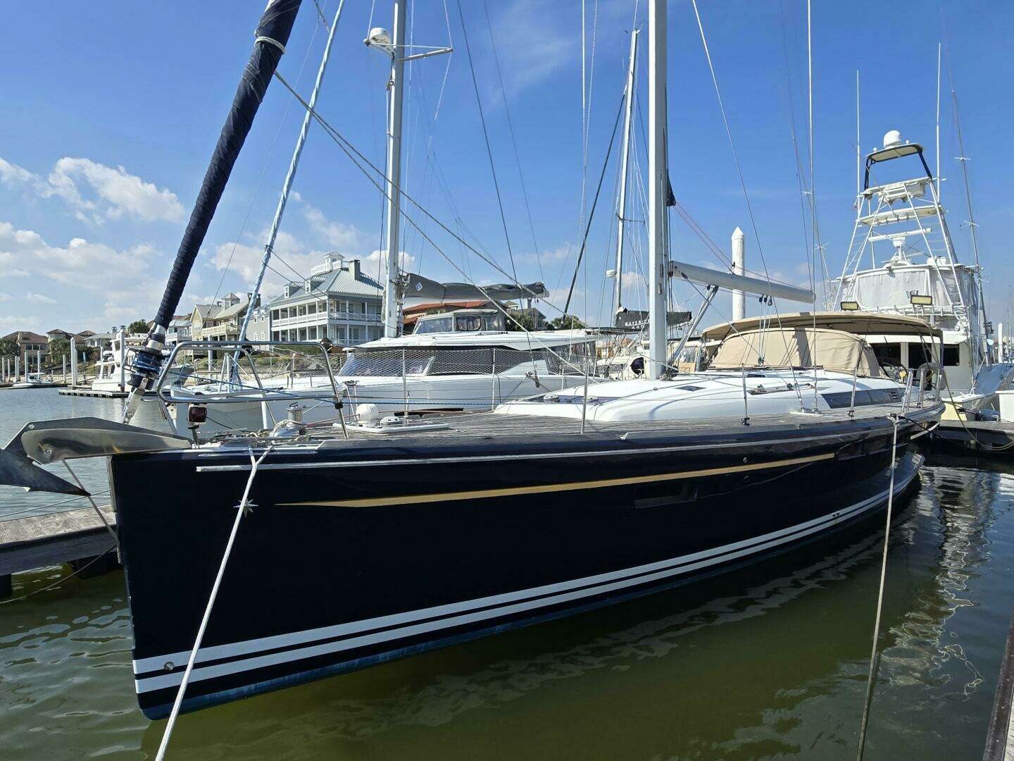 2012 Jeanneau 509 - Image 13
