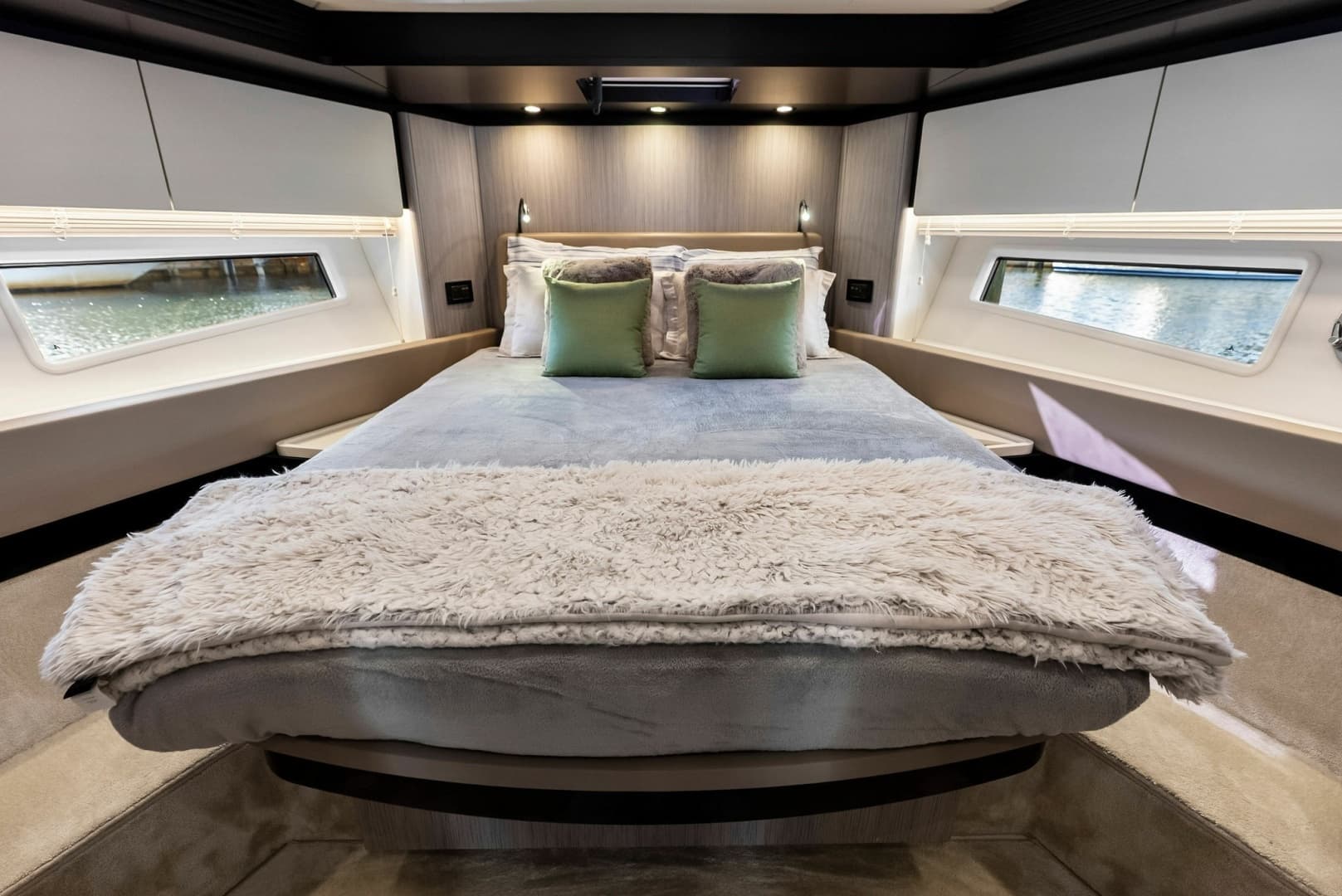 2020 Azimut Flybridge - Image 36