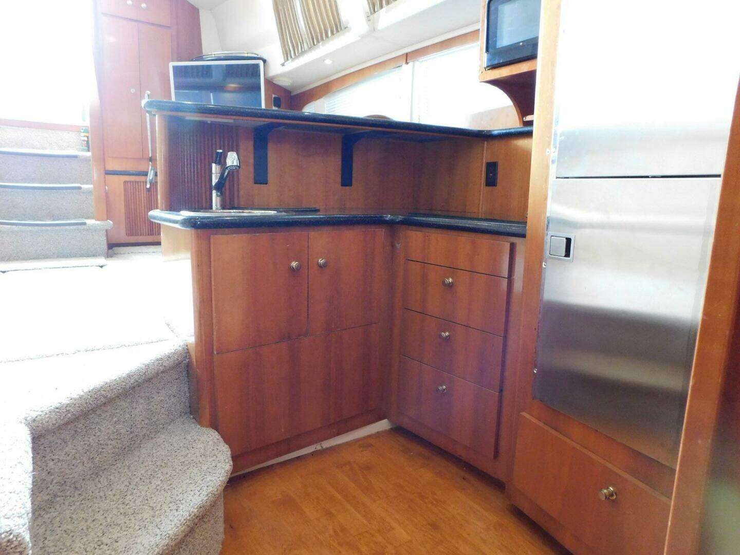 2003 Carver 44 CPMY - Image 32