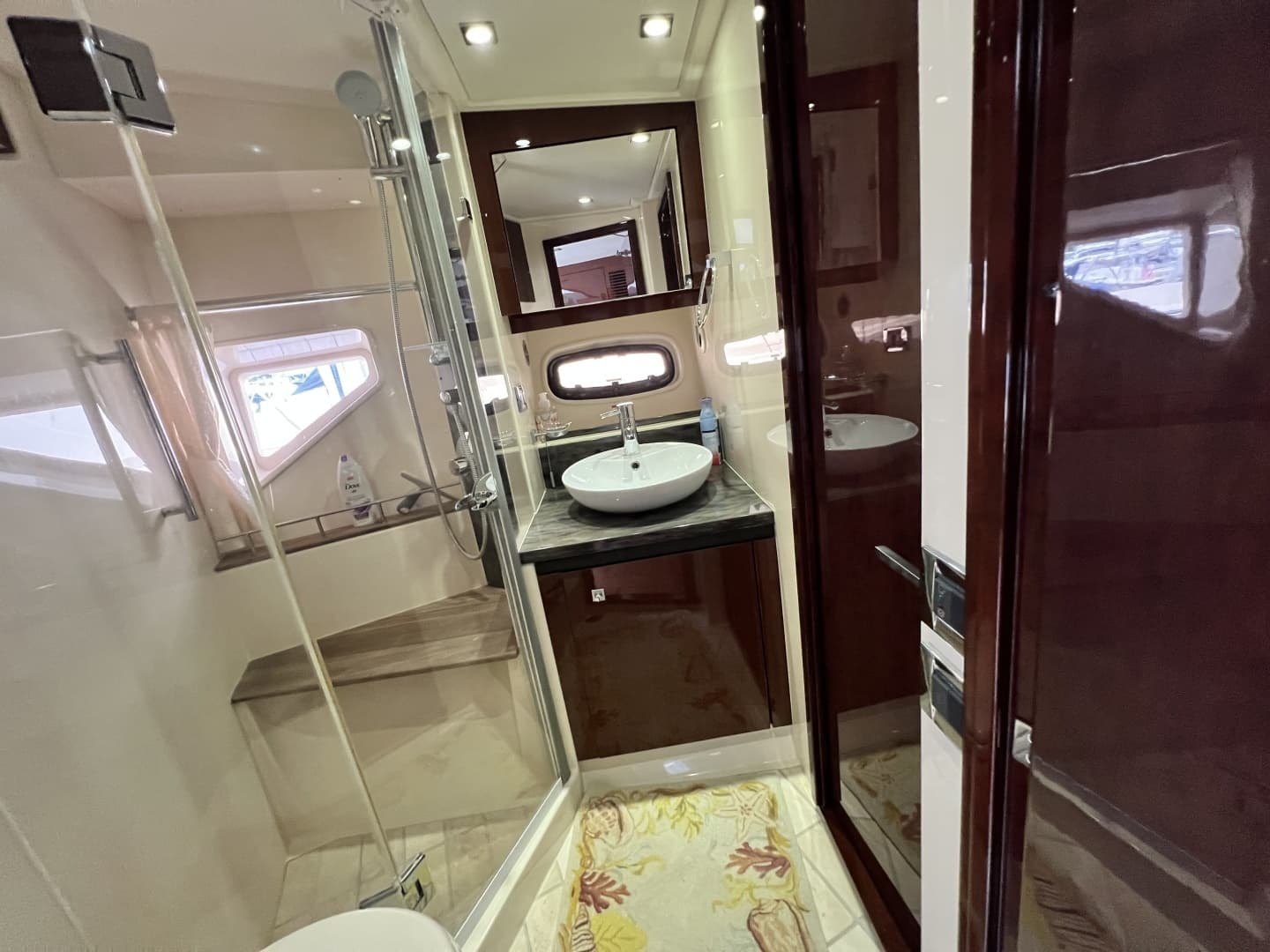 2013 Sea Ray 510 Sundancer - Image 29