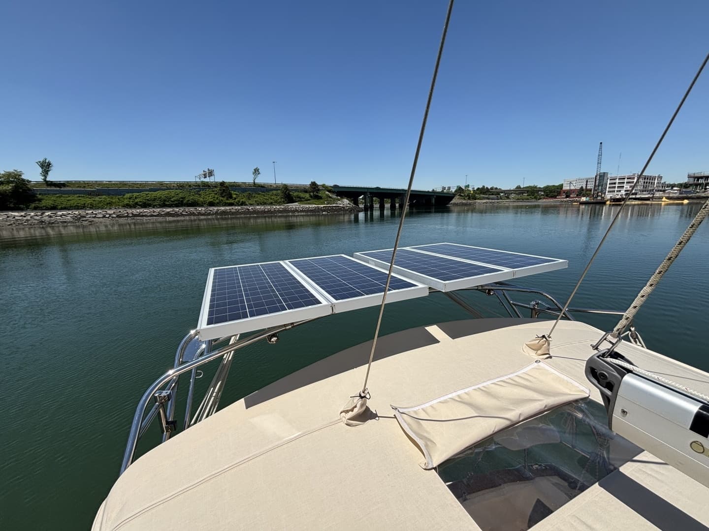 2015 Island Packet — - Image 18