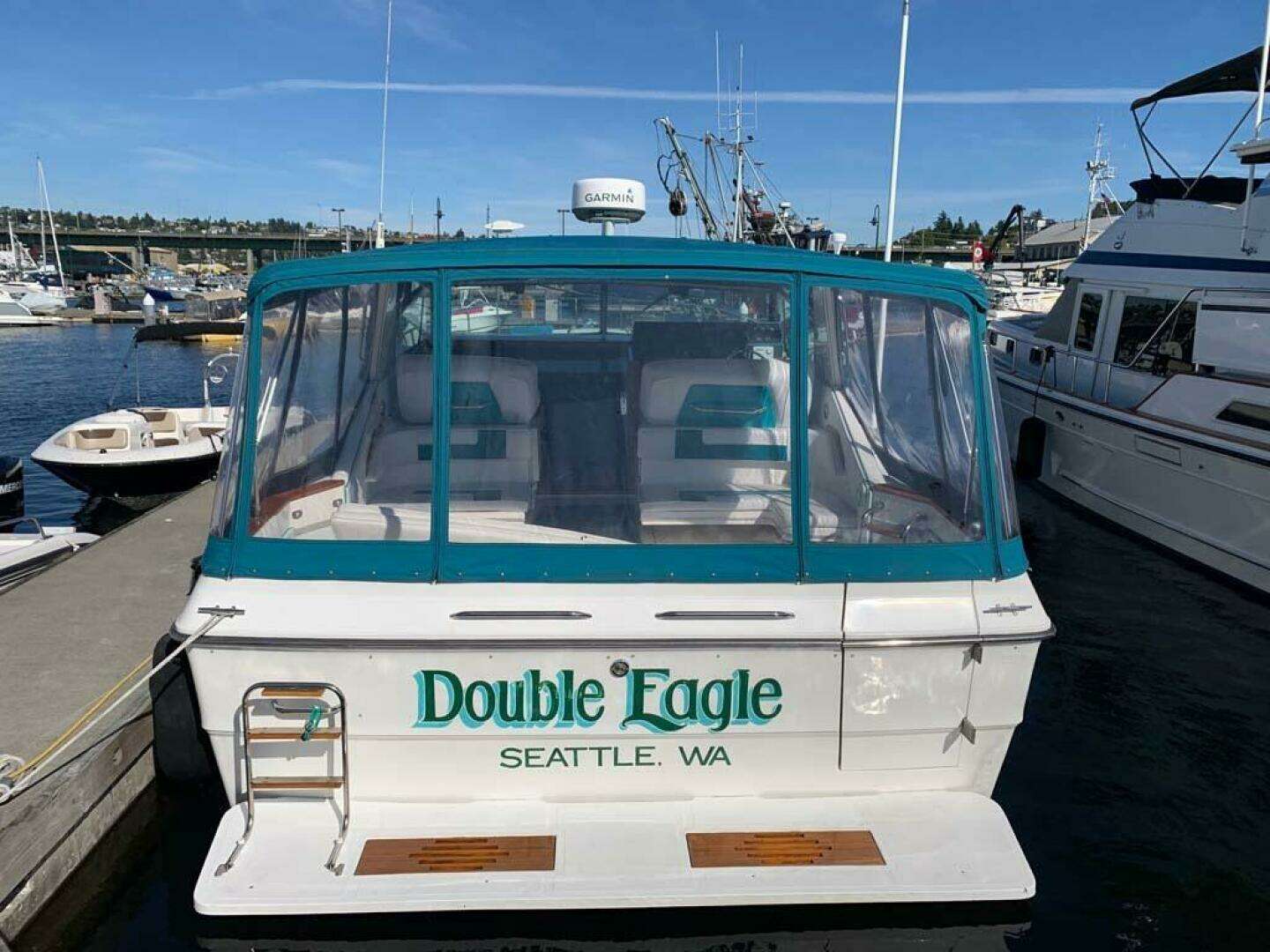 1989 Sea Ray 390 Express - Image 17