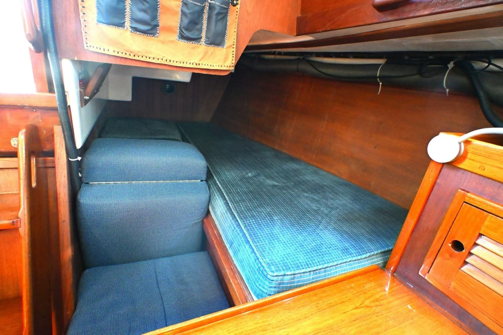 1980 Tartan 37 - Image 40