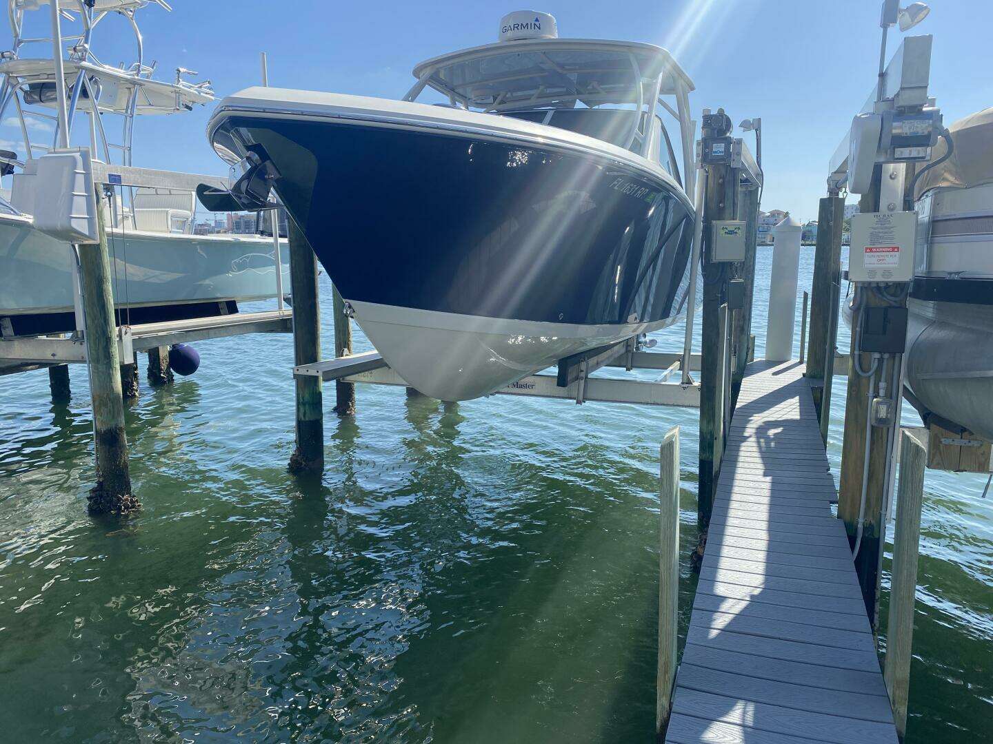 2018 Sailfish 275 Dual Console - Image 3