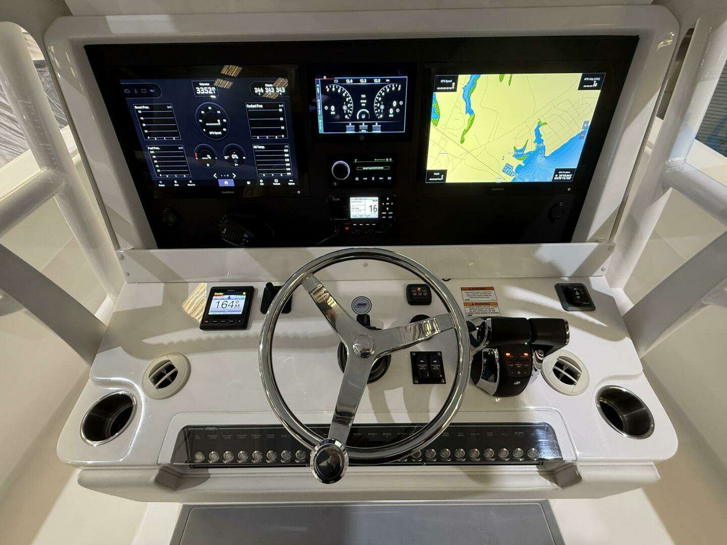 2022 Invincible 39 Open Fisherman - Image 23
