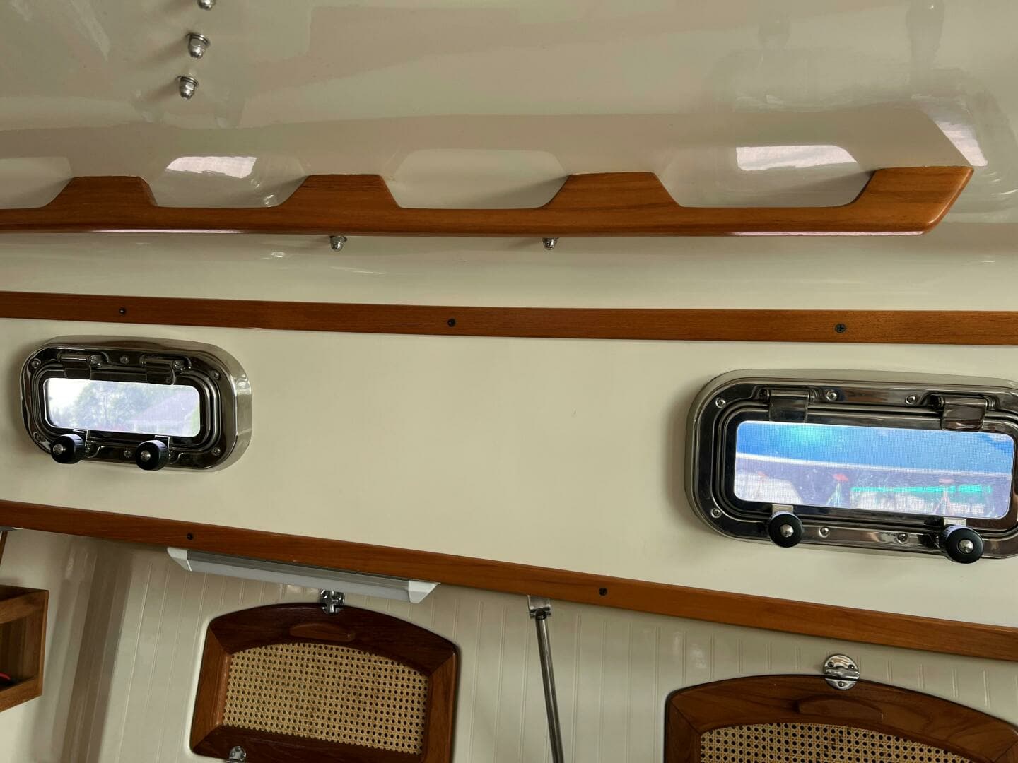 2012 Seaward 32 - Image 41