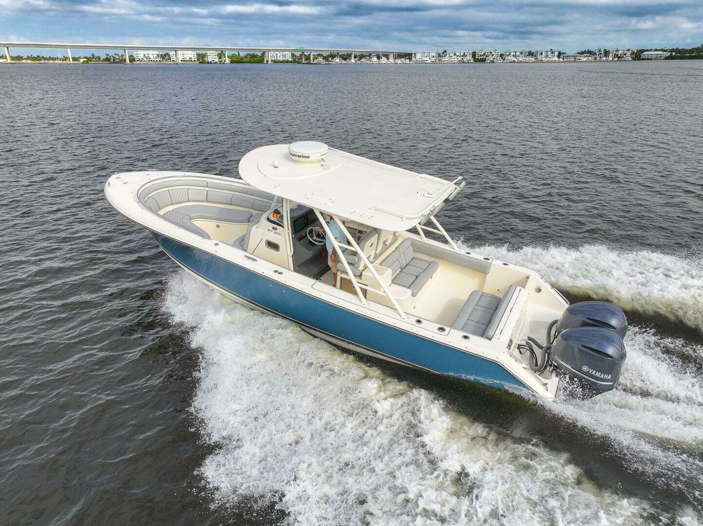 2012 Pursuit ST 310 Sport - Image 7