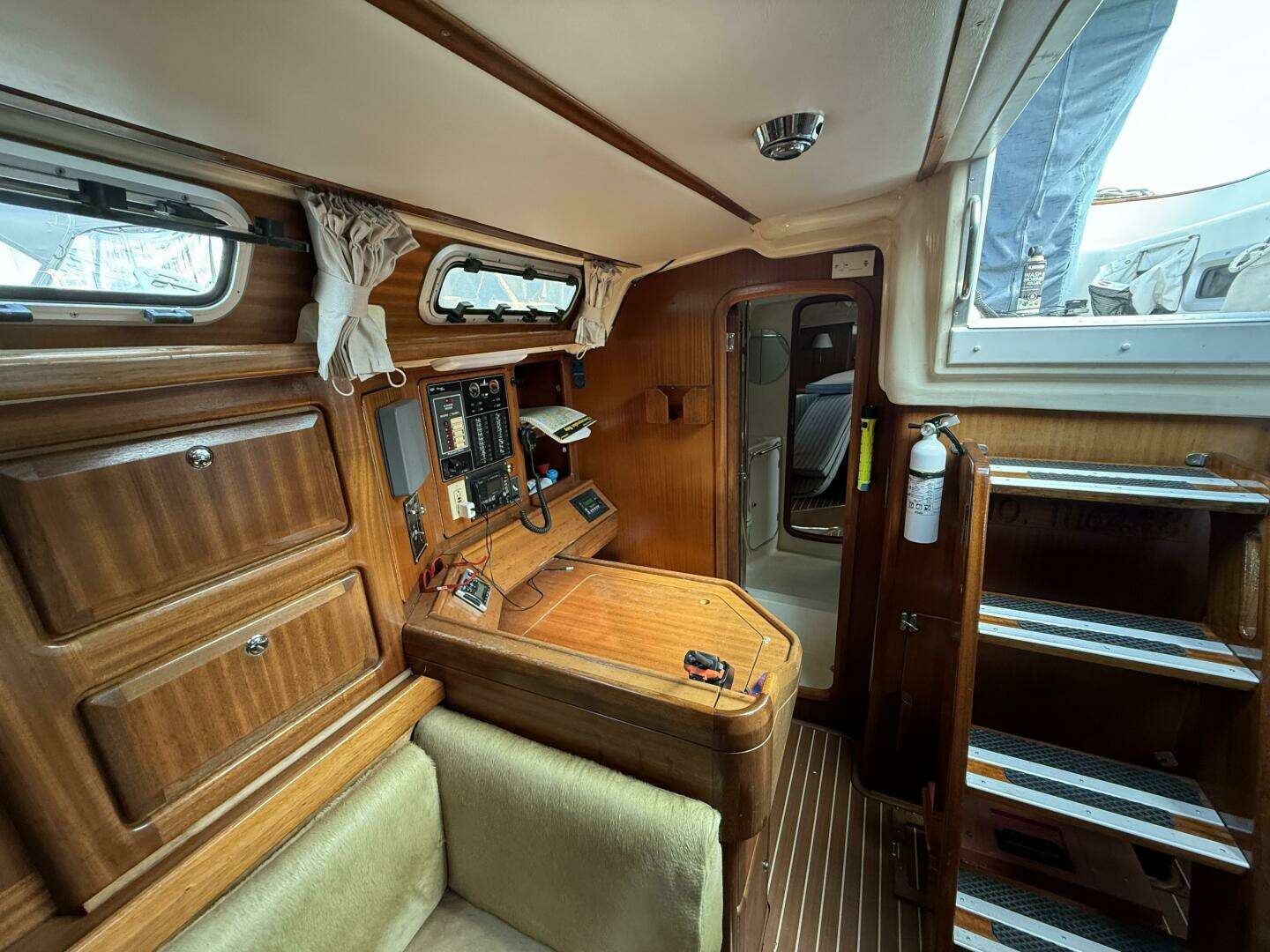1999 Bavaria Ocean 42 - Image 32