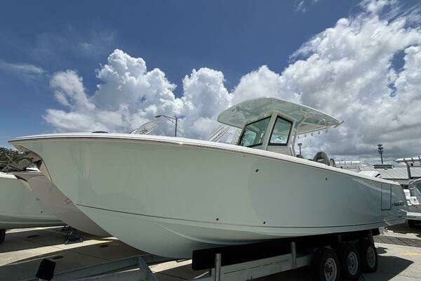 2026 Sailfish 272 CC - Image 1