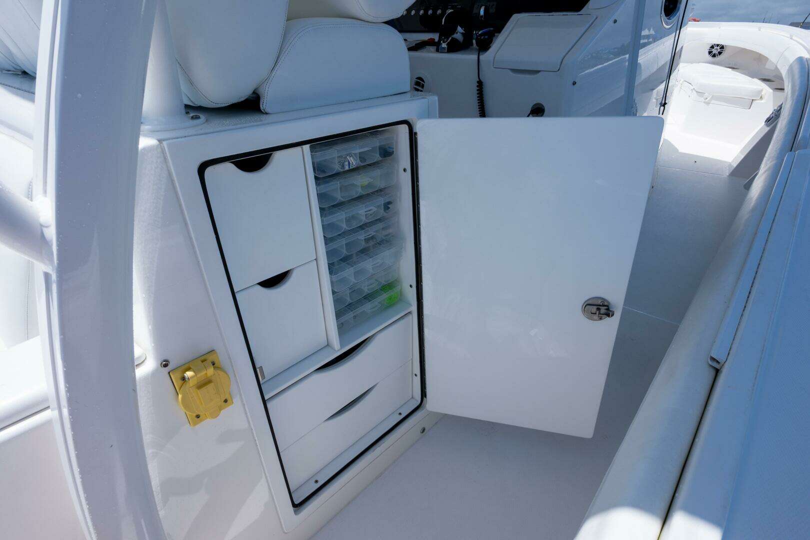 2022 Regulator — - Image 23
