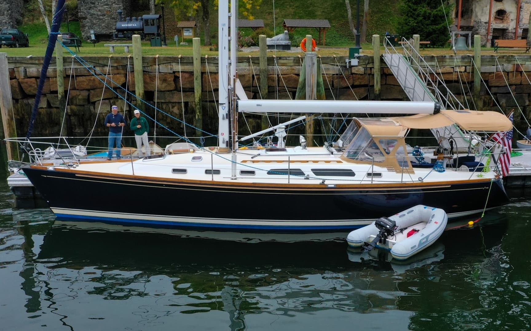 2004 Sabre 426 - Image 2