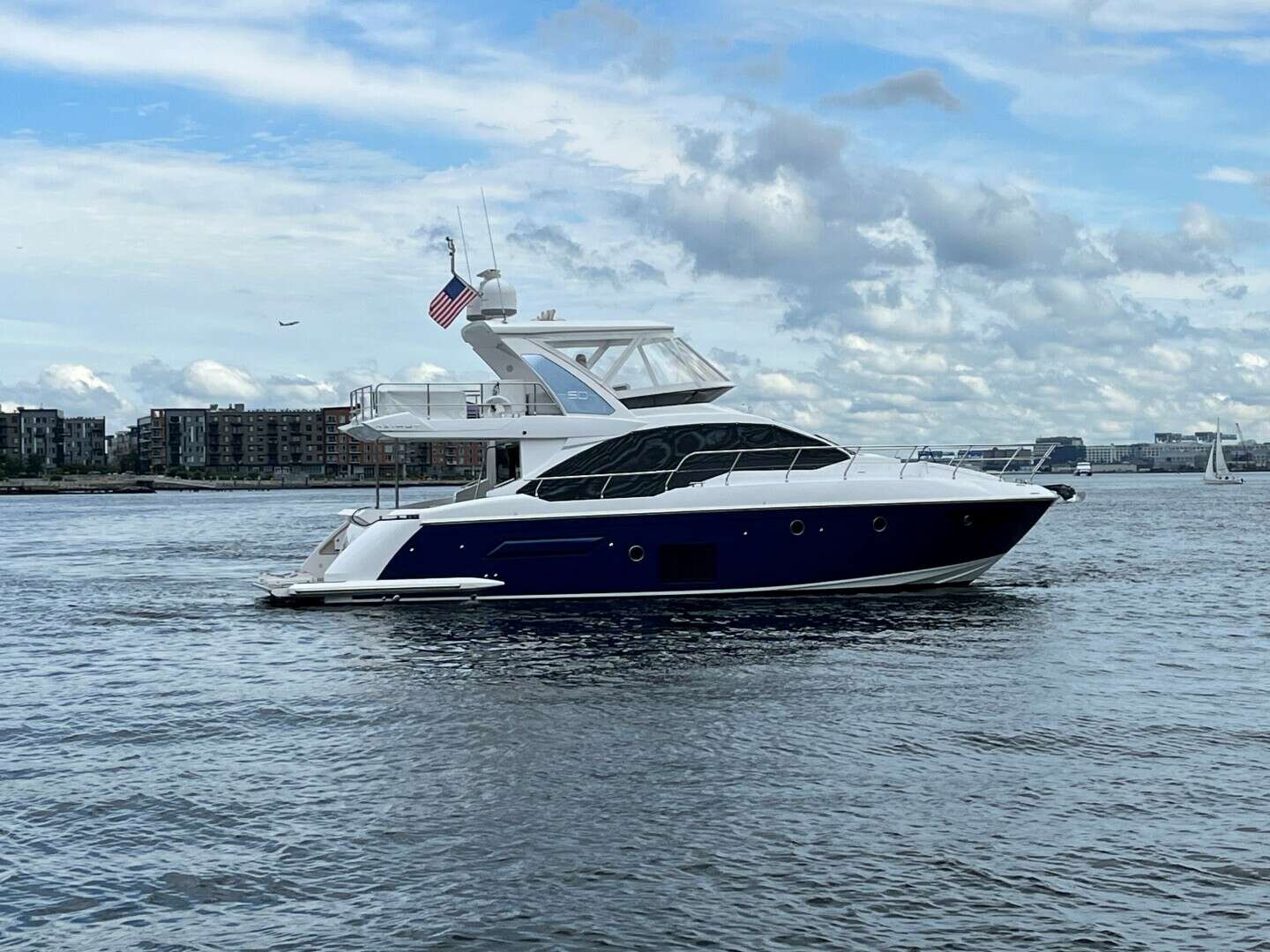 2023 Azimut 50 FLY - Image 3