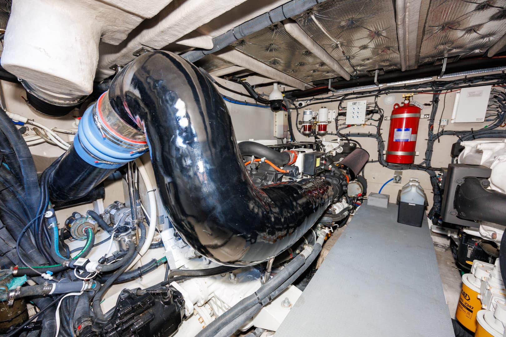 2017 Sea Ray L650 Fly - Image 60