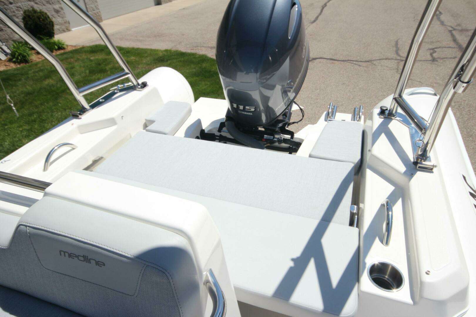 2025 Zodiac Medline 5.8 NEO - Image 15