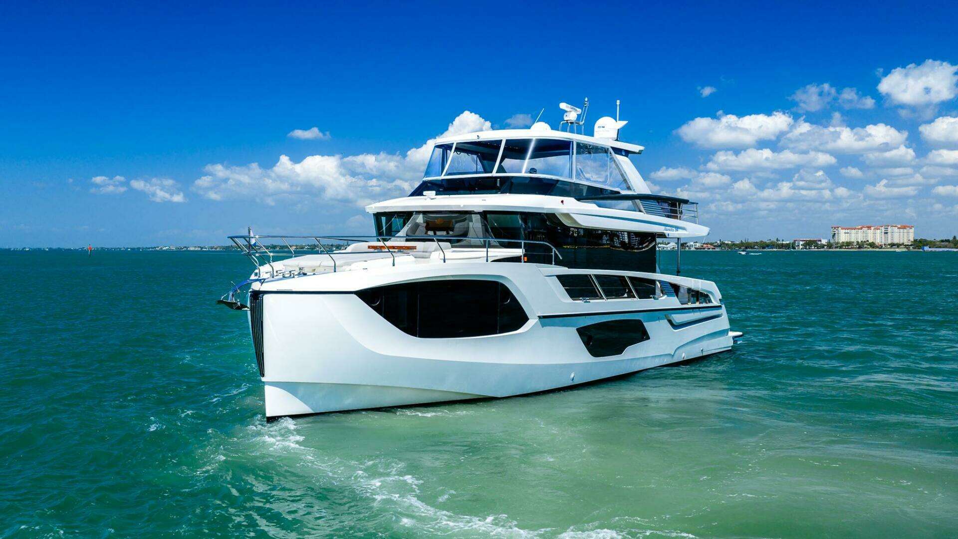 2022 Absolute 64 Navetta - Image 16