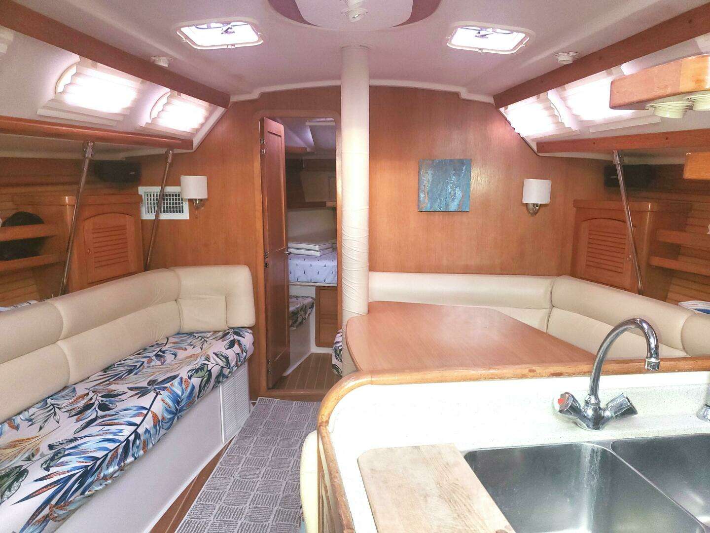 2007 Catalina 400 MK II - Image 19