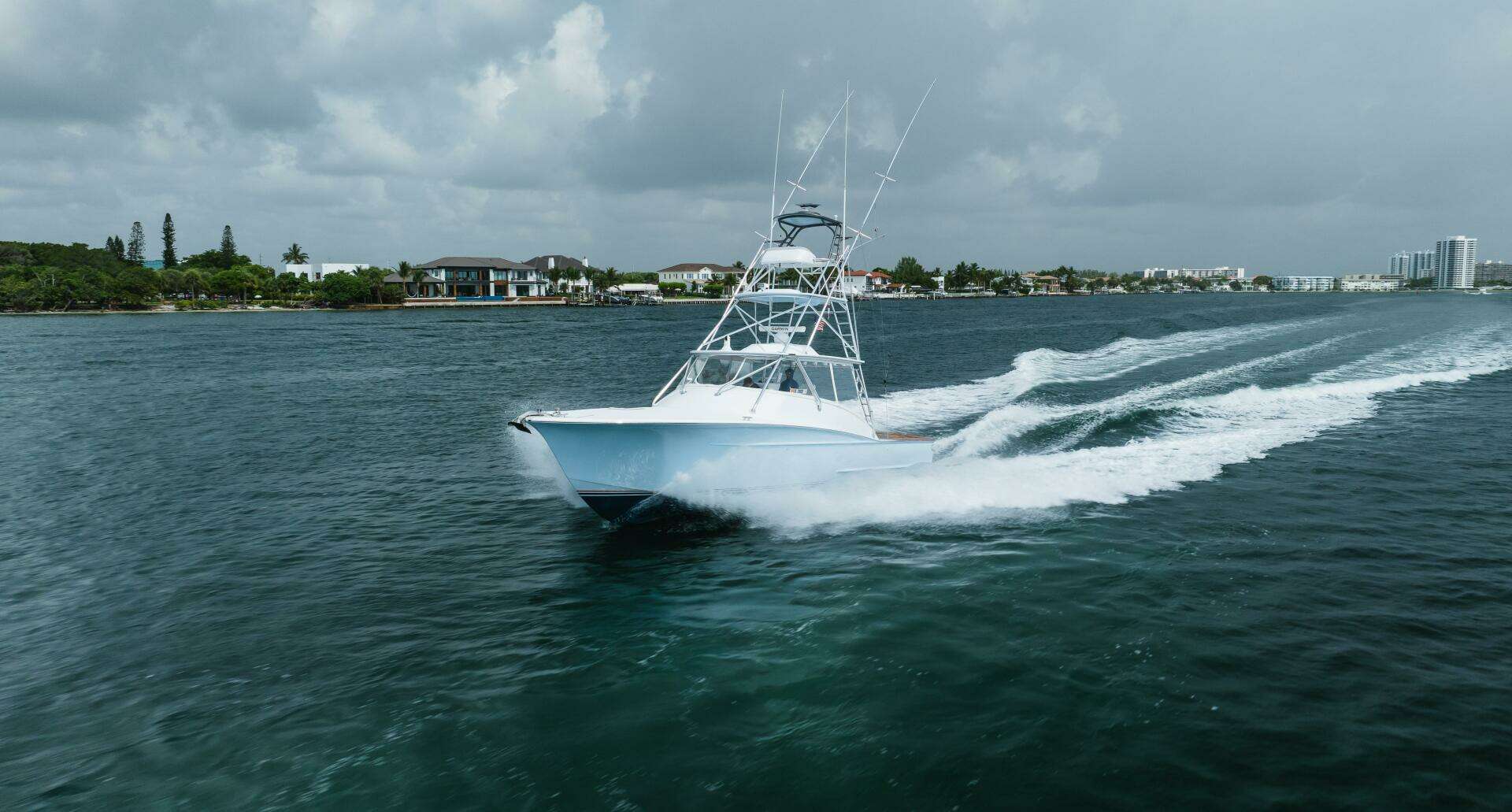 2019 Custom Carolina Daniels Express Sportfish - Image 2