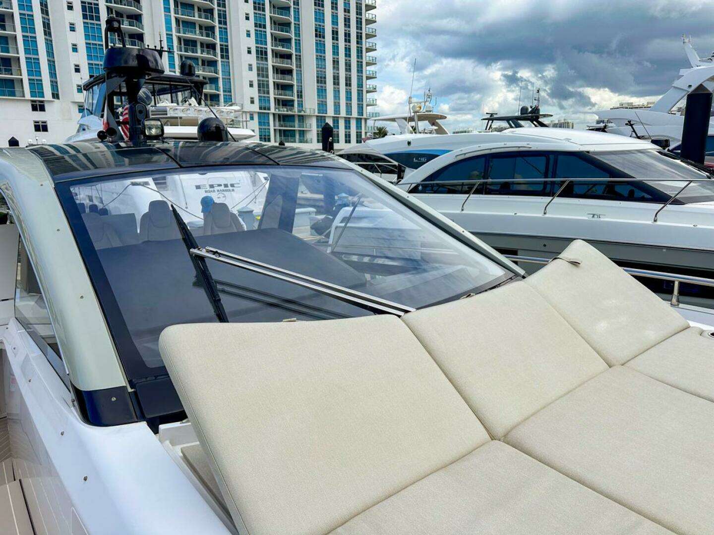 2023 Azimut Verve 47 - Image 36