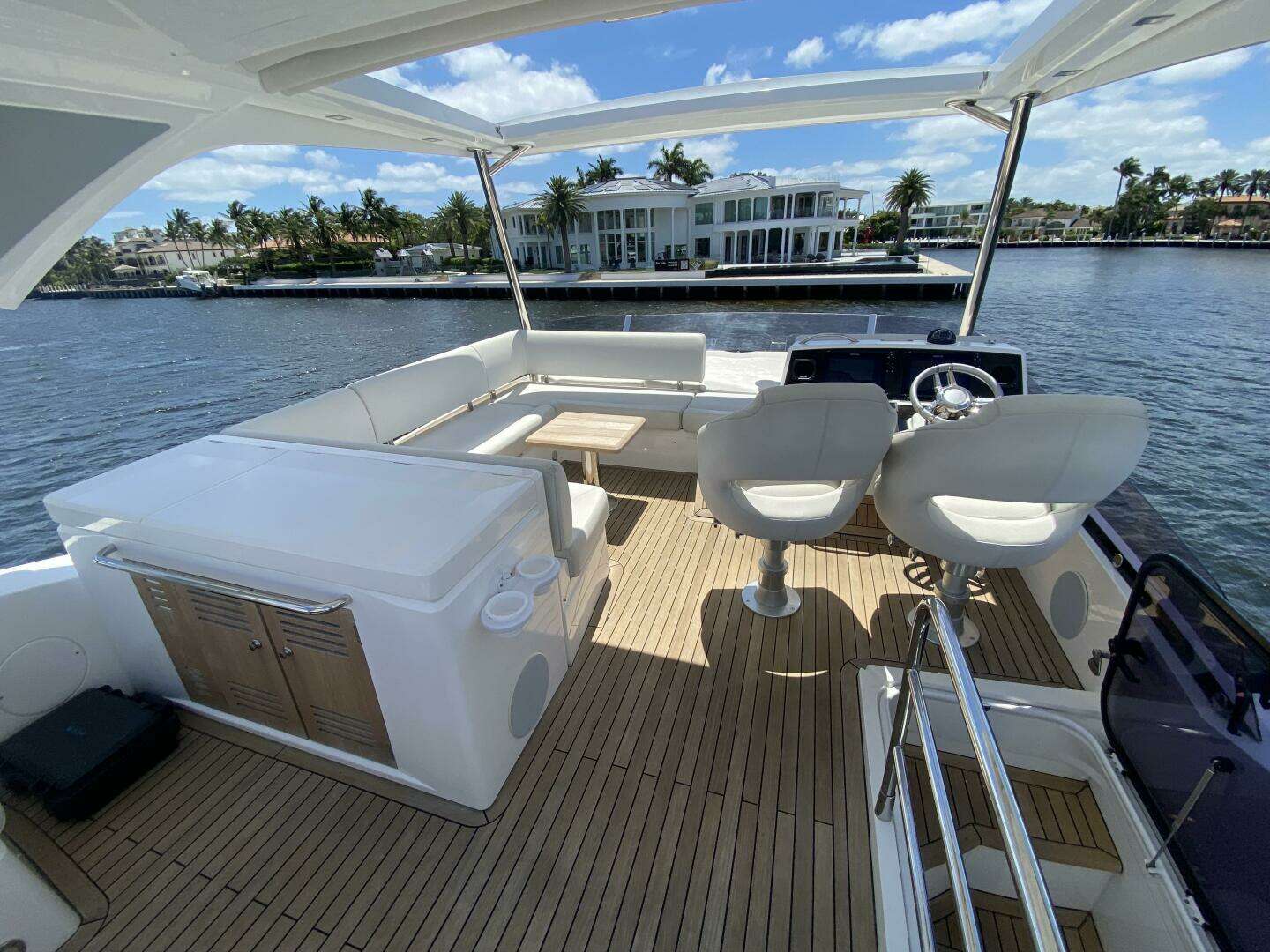 2017 Sunseeker 52 Manhattan - Image 9