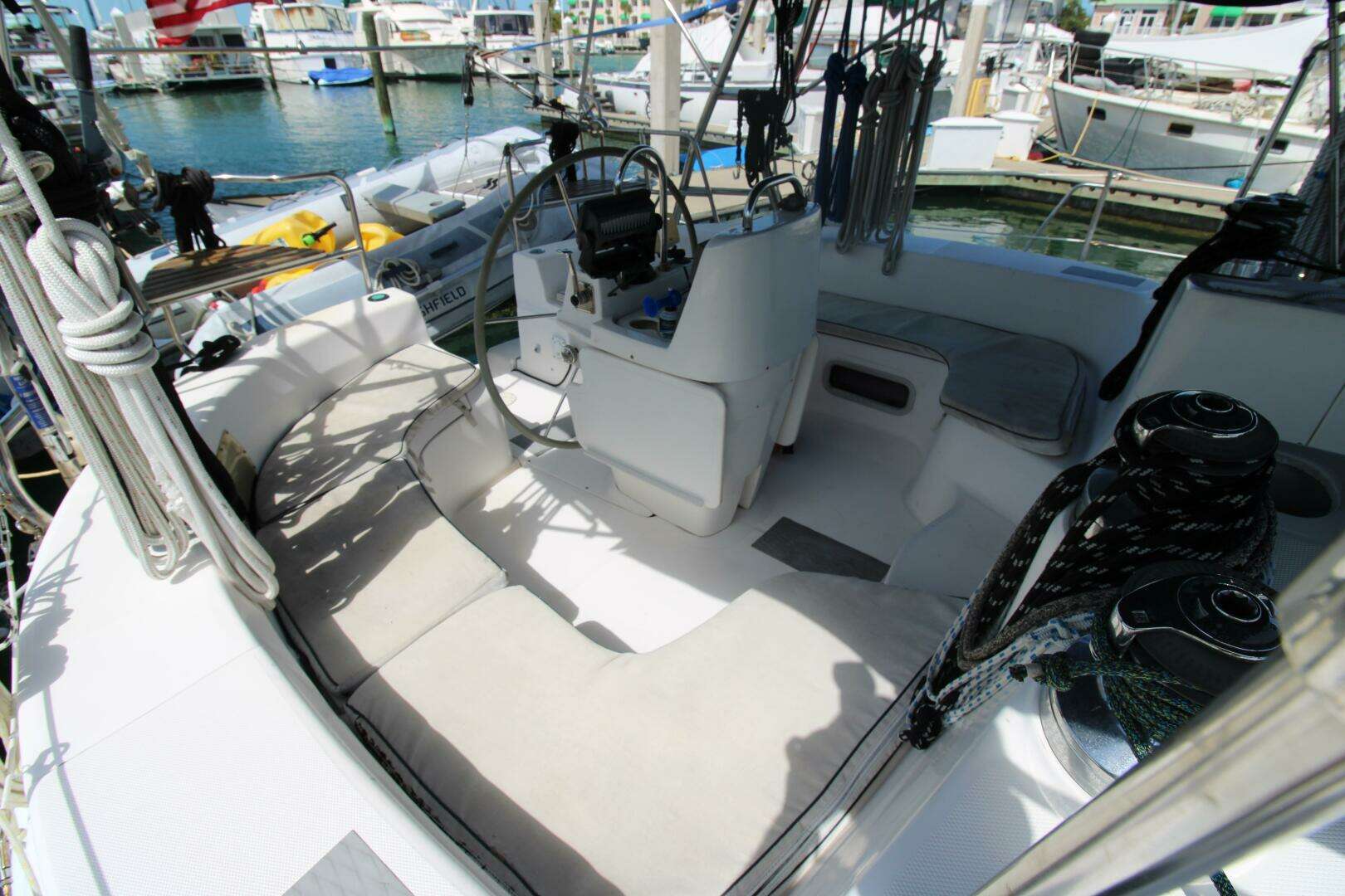 2002 Hunter 410 - Image 13