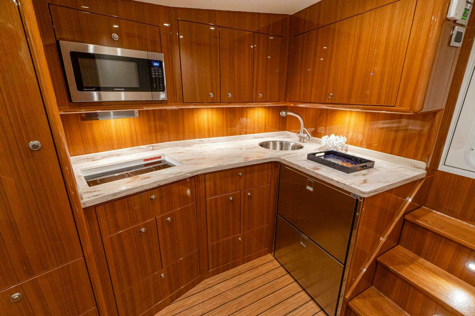 2026 Viking 46 Billfish - Image 7