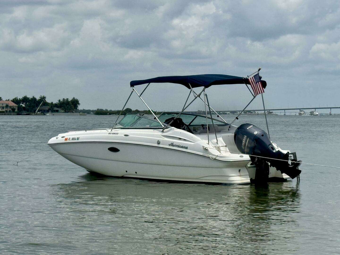 2017 Hurricane Sun Deck 2200 - Image 2