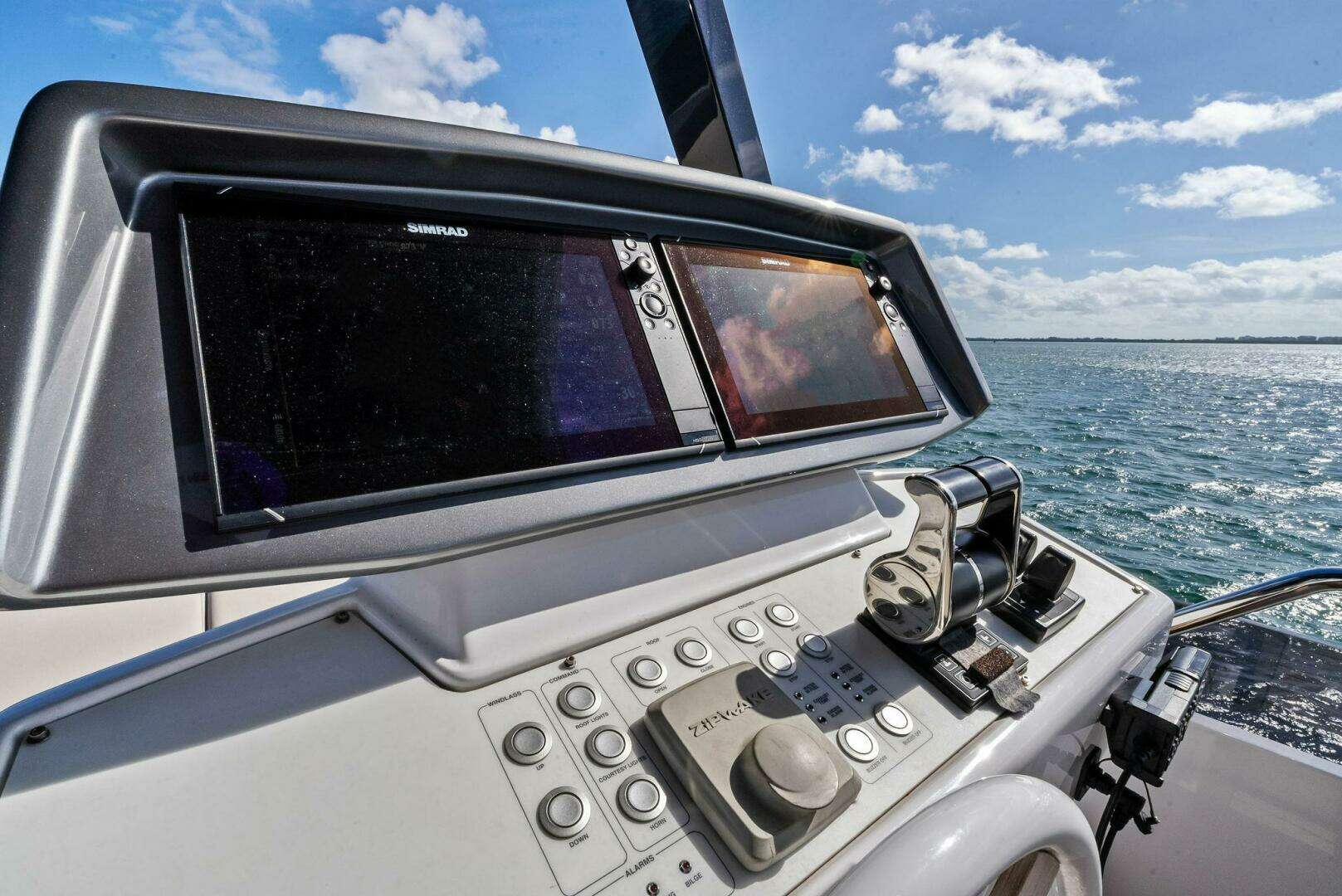 2024 Ferretti Yachts 720 - Image 25
