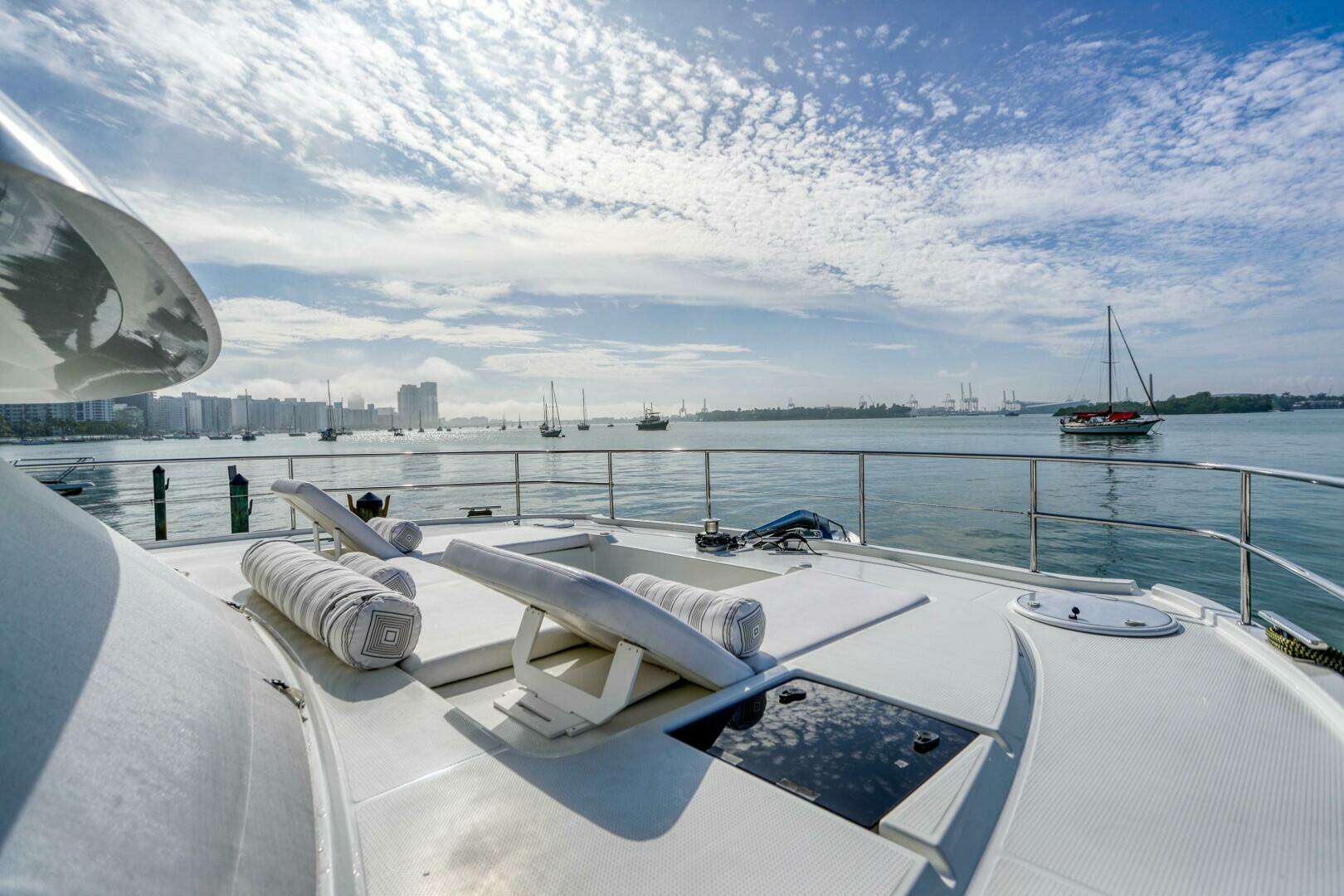 2022 Fountaine Pajot MY6 - Image 81