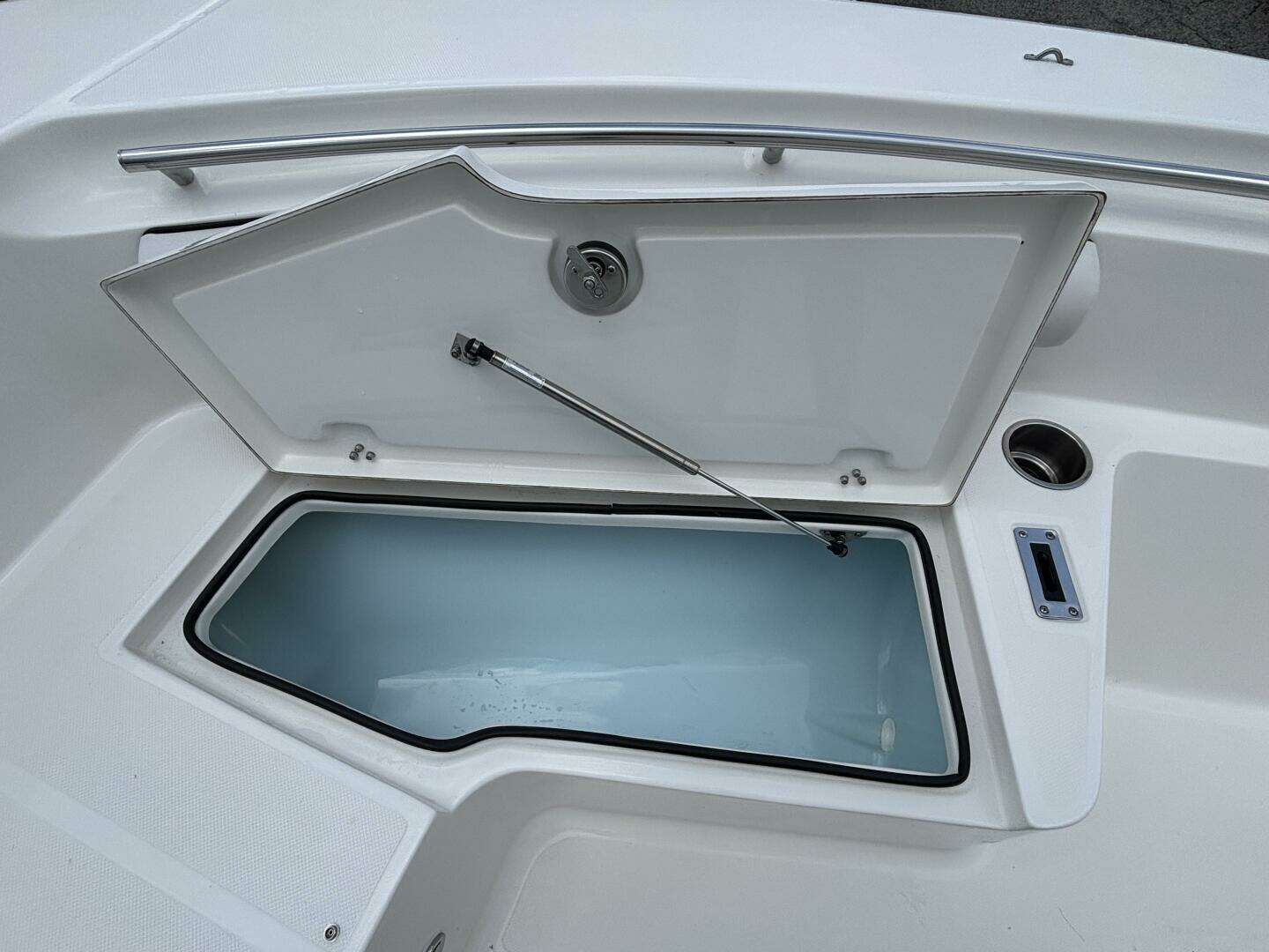 2026 Sea Born LX 21 - Image 8